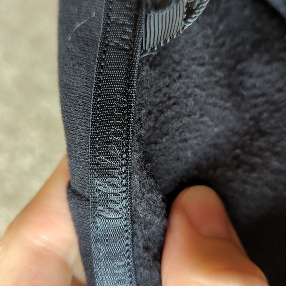 Lululemon 🍋 hoodie - Picture 7 of 10